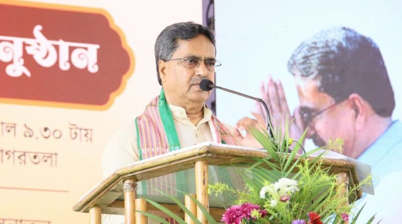 যুবসমাজকে ধর্মীয় ও আধ্যাত্মিক চেতনায় উদ্বুদ্ধ করার আহ্বান মুখ্যমন্ত্রী ডাঃ সাহার